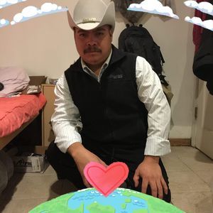 Meet your Posher, Lucas